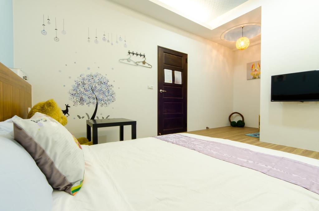 Smile Castle Apartment Luodong Exterior photo