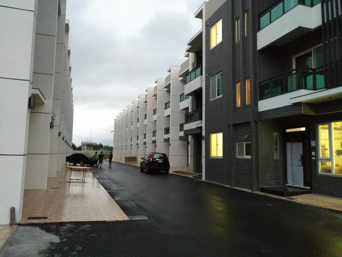 Smile Castle Apartment Luodong Exterior photo